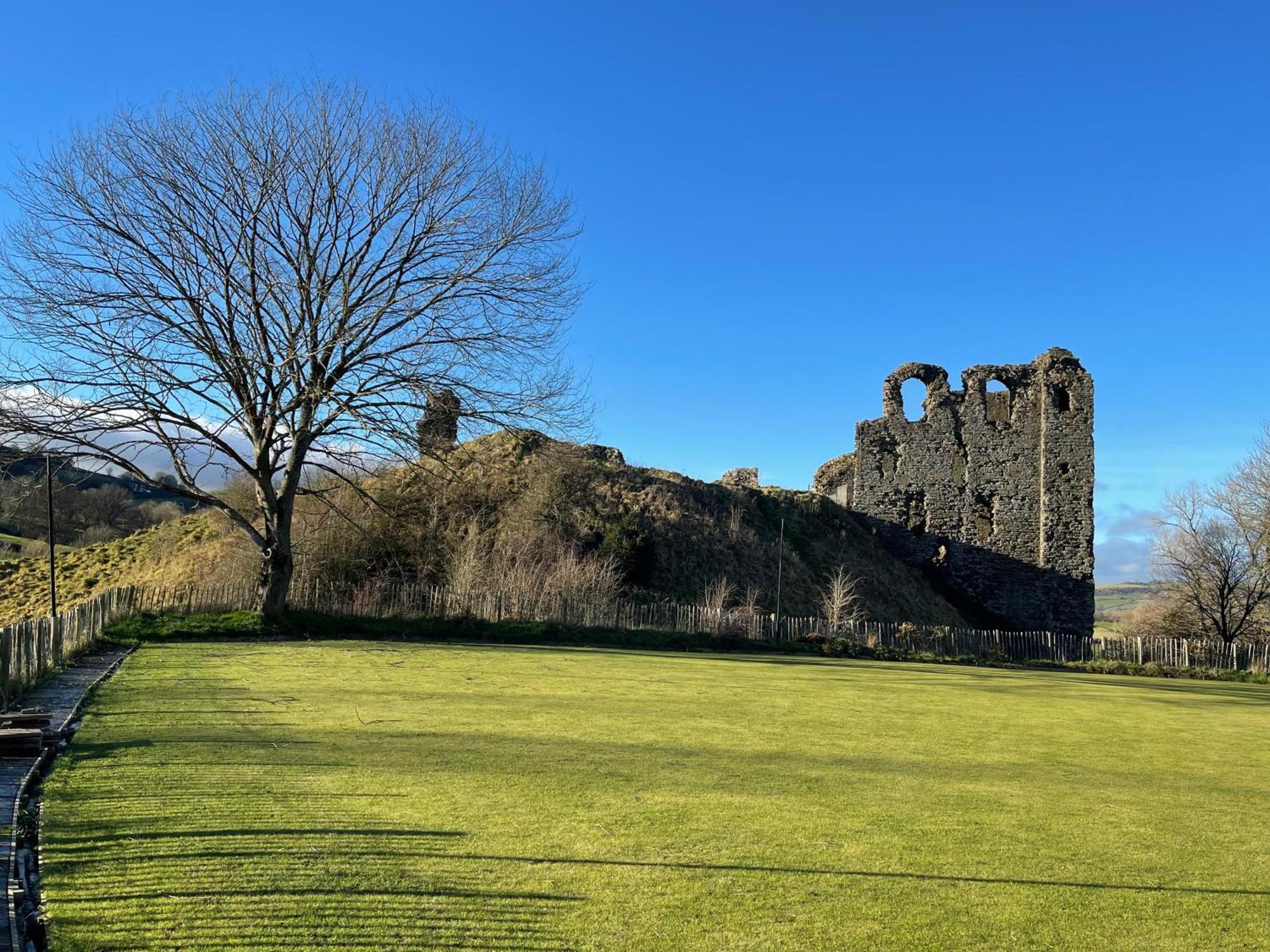 Beech Cottage With Clun Castle View Exterior photo